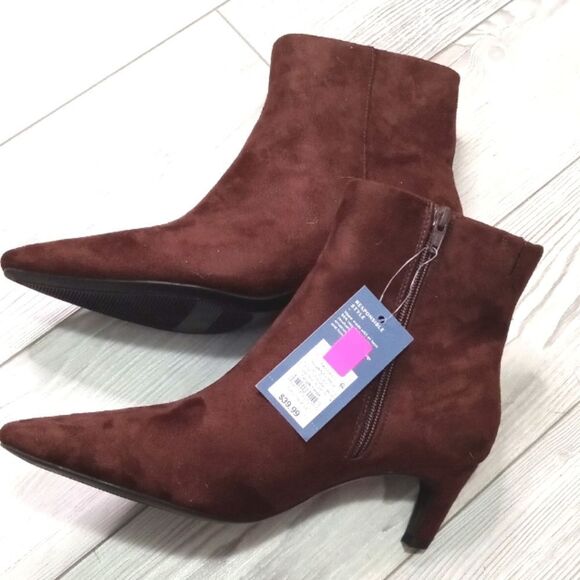 (39-3840) Universal Thread Boot's Sz 10 - Picture 1 of 8